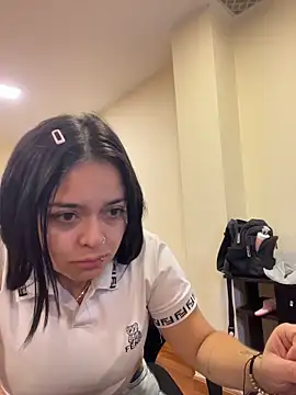 Emily Rivers  online show from March 13, 2026, 1:49 pm