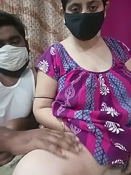 Snapshot of indiancouple659 chatting on March 7, 2026, 4:45 pm indiancouple659 online show from March 7, 2026, 4:45 pm