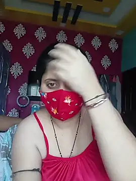 Snapshot of indiancouple659 chatting on April 14, 2026, 6:18 am indiancouple659 online show from April 14, 2026, 6:18 am