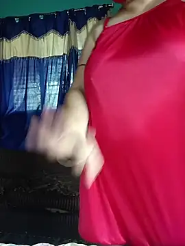 Snapshot of indiancouple659 chatting on April 8, 2026, 7:32 am indiancouple659 online show from April 8, 2026, 7:32 am