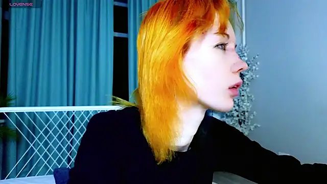 Kiara Dream online show from June 26, 2026, 9:42 pm