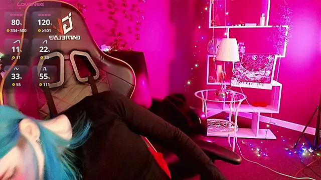 Kiara Dream online show from September 30, 2025, 8:37 pm