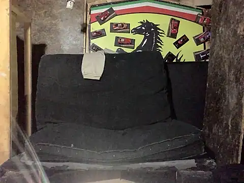 lovehairymature90 online show from March 20, 2026, 3:07 am