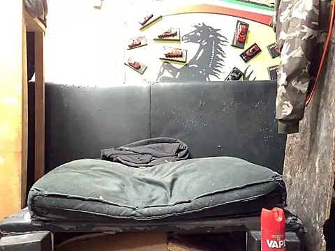 lovehairymature90 online show from March 21, 2026, 8:41 am