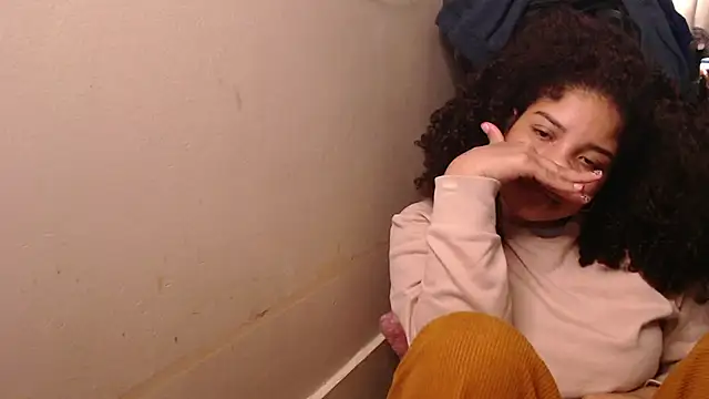 madelene online show from December 16, 2025, 12:59 am