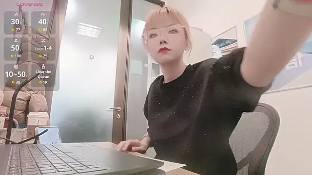 KKMM168 online show from January 19, 2026, 3:54 am