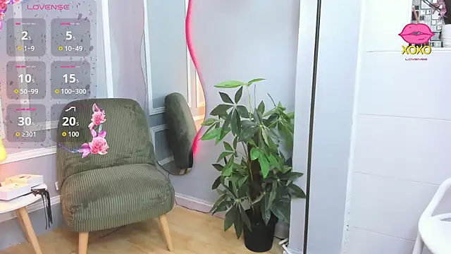 Snapshot of emma__rose1 chatting on February 6, 2026, 7:43 pm emma rose1 online show from February 6, 2026, 7:43 pm