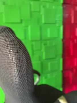 Linda LS online show from October 31, 2025, 1:41 pm