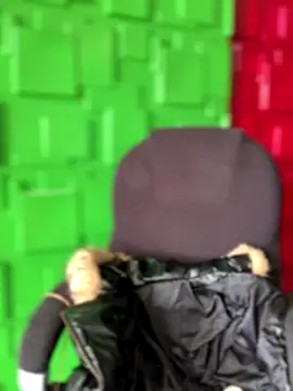 Linda LS online show from November 11, 2025, 2:01 pm