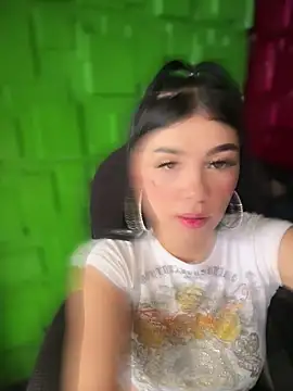 Linda LS online show from March 10, 2026, 5:28 pm