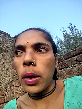 Sonam mehta online show from November 26, 2025, 3:06 am