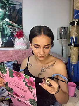 MiaRousexxx  online show from February 22, 2026, 2:03 am