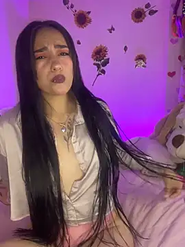 MiaRousexxx  online show from October 28, 2025, 2:34 am