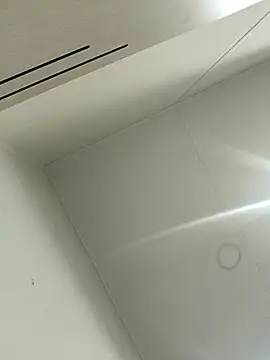 moonflower25 online show from November 1, 2025, 1:34 am