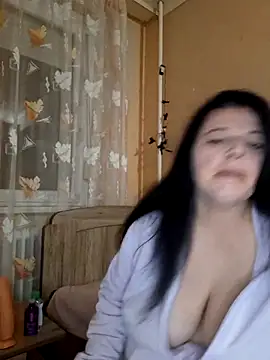 BlacReign online show from November 26, 2025, 7:36 pm