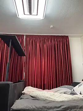 Emilia Mausi online show from September 30, 2025, 10:10 am