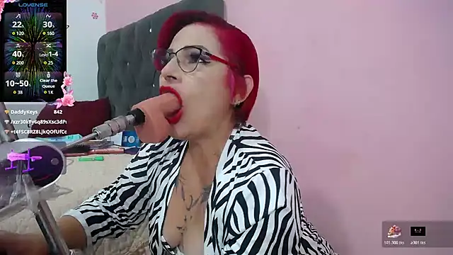 Yeny hot  online show from November 30, 2025, 9:26 pm