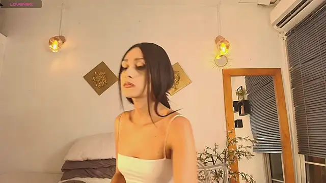 Aleexiiaa online show from July 22, 2026, 4:03 am