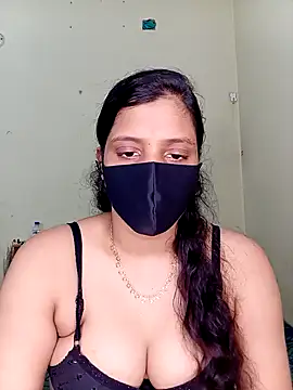 Rose-luckey online show from November 23, 2025, 9:30 am