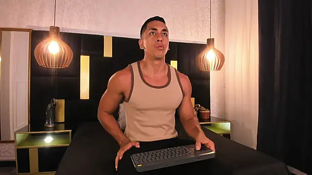 Snapshot of Lucio__Fox chatting on March 3, 2026, 11:39 am Lucio Fox online show from March 3, 2026, 11:39 am