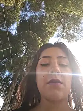 CAROLINE  07 online show from September 12, 2025, 1:00 pm