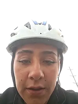 CAROLINE  07 online show from March 8, 2026, 1:36 pm