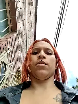 Zoe73  online show from September 30, 2025, 7:09 pm