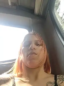 Zoe73  online show from March 6, 2026, 7:31 pm