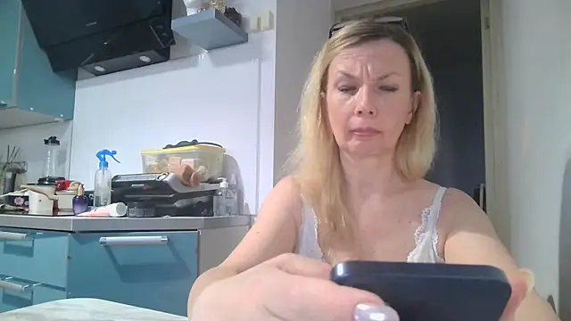 Sweetmurrr online show from June 24, 2026, 12:53 am