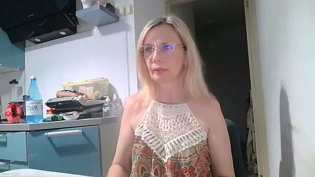 Sweetmurrr online show from July 19, 2026, 12:41 am