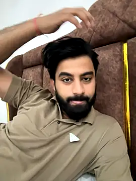 hottestboy03 online show from November 12, 2025, 5:33 am