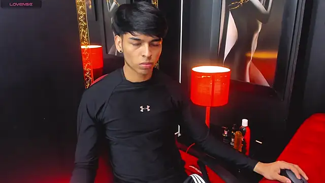 OnlyJos online show from October 7, 2025, 6:42 pm