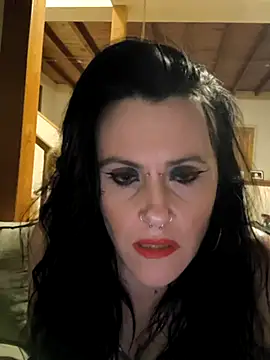 Sosso19squirt online show from November 2, 2025, 1:43 am