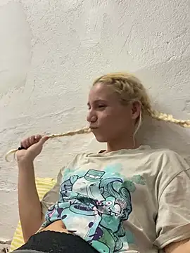 Bruna551 online show from March 28, 2026, 2:45 am