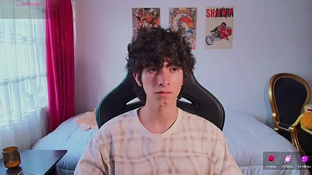 Nude Boy18 online show from July 2, 2026, 10:38 pm
