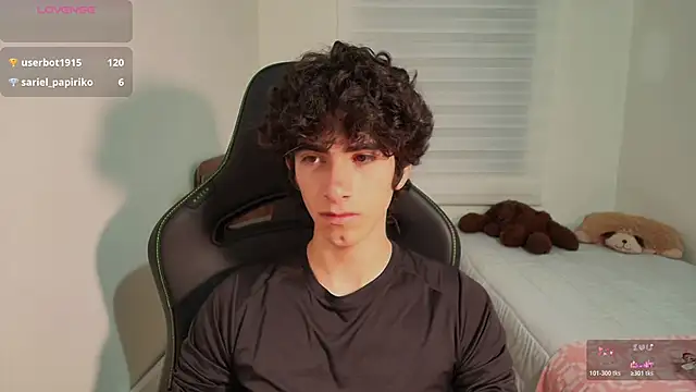 Nude Boy18 online show from June 23, 2026, 4:10 am