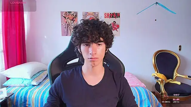 Nude Boy18 online show from July 31, 2026, 9:56 pm