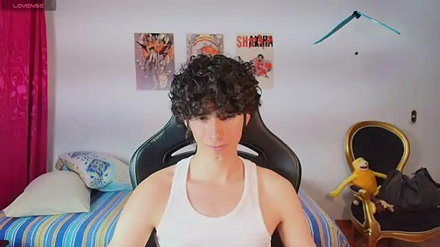 Nude Boy18 online show from July 26, 2026, 2:07 am