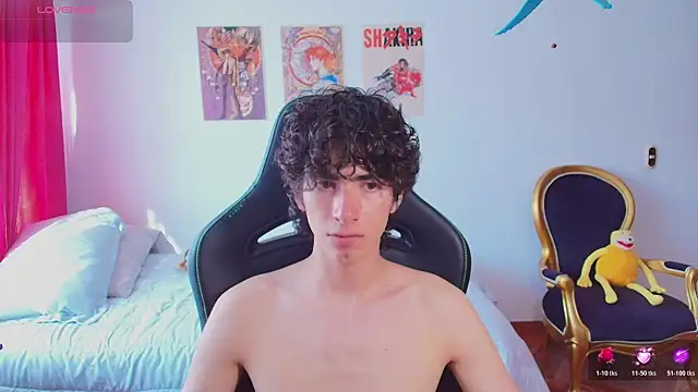 Nude Boy18 online show from July 13, 2026, 8:41 pm