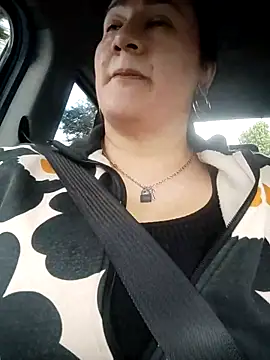 Aisha manzur online show from February 2, 2026, 3:55 pm