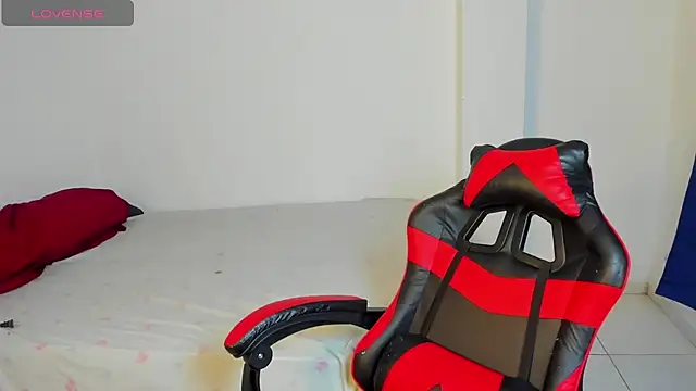 Snapshot of yumi_hanna chatting on March 6, 2026, 3:01 am yumi hanna online show from March 6, 2026, 3:01 am