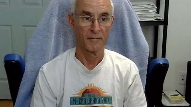 Snapshot of funone1999 chatting on September 22, 2025, 11:22 pm funone1999 online show from September 22, 2025, 11:22 pm