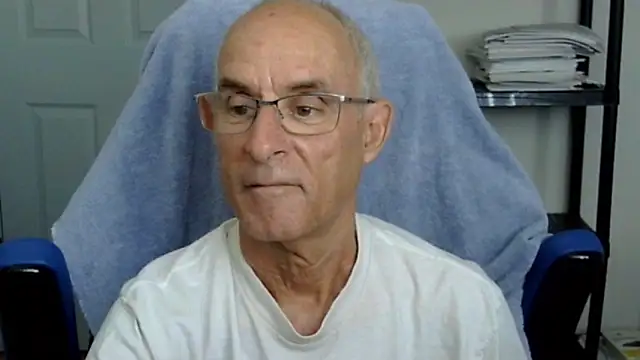 Snapshot of funone1999 chatting on October 23, 2025, 6:50 pm funone1999 online show from October 23, 2025, 6:50 pm