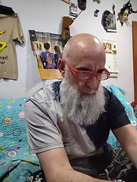 barbaszztop online show from May 19, 2026, 5:25 am