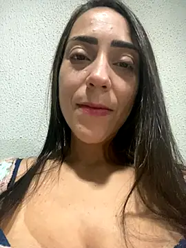 lucioliveira online show from October 26, 2025, 12:22 am