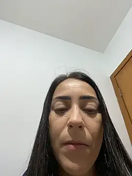 lucioliveira online show from August 5, 2026, 2:55 pm
