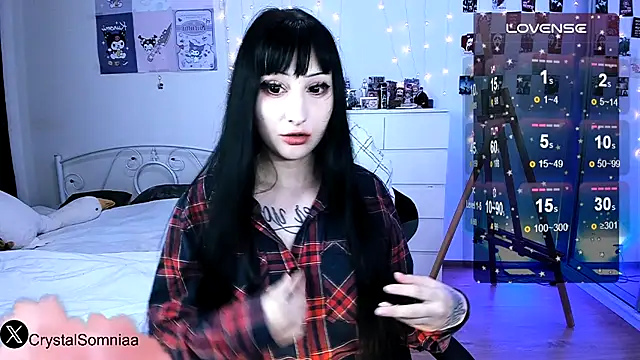 Crystal somnia online show from September 24, 2025, 5:47 am