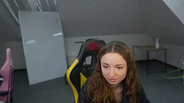 Snapshot of Adele_beauty chatting on March 31, 2026, 11:23 am Adele beauty online show from March 31, 2026, 11:23 am