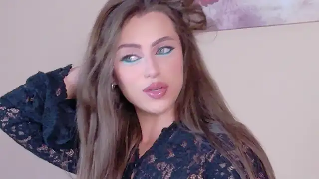 Sienna Voss online show from April 30, 2026, 8:38 pm