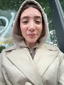 BallerinaCappuccino  online show from September 17, 2025, 6:15 am